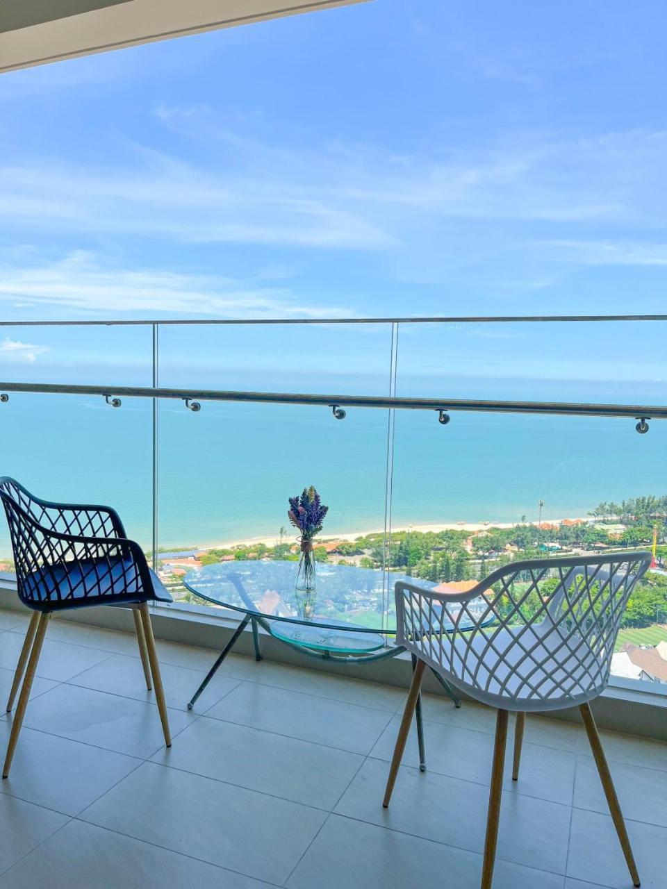 The Song Apartment Vung Tau - Trinh'S House Exteriör bild